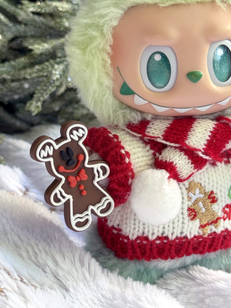 labubu gingerbread mouse cookie